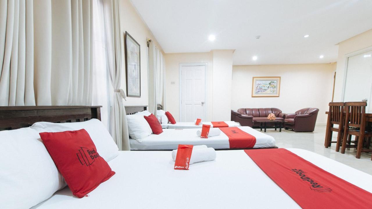 Reddoorz Plus @ Better Living Paranaque Paranaque City Luaran gambar