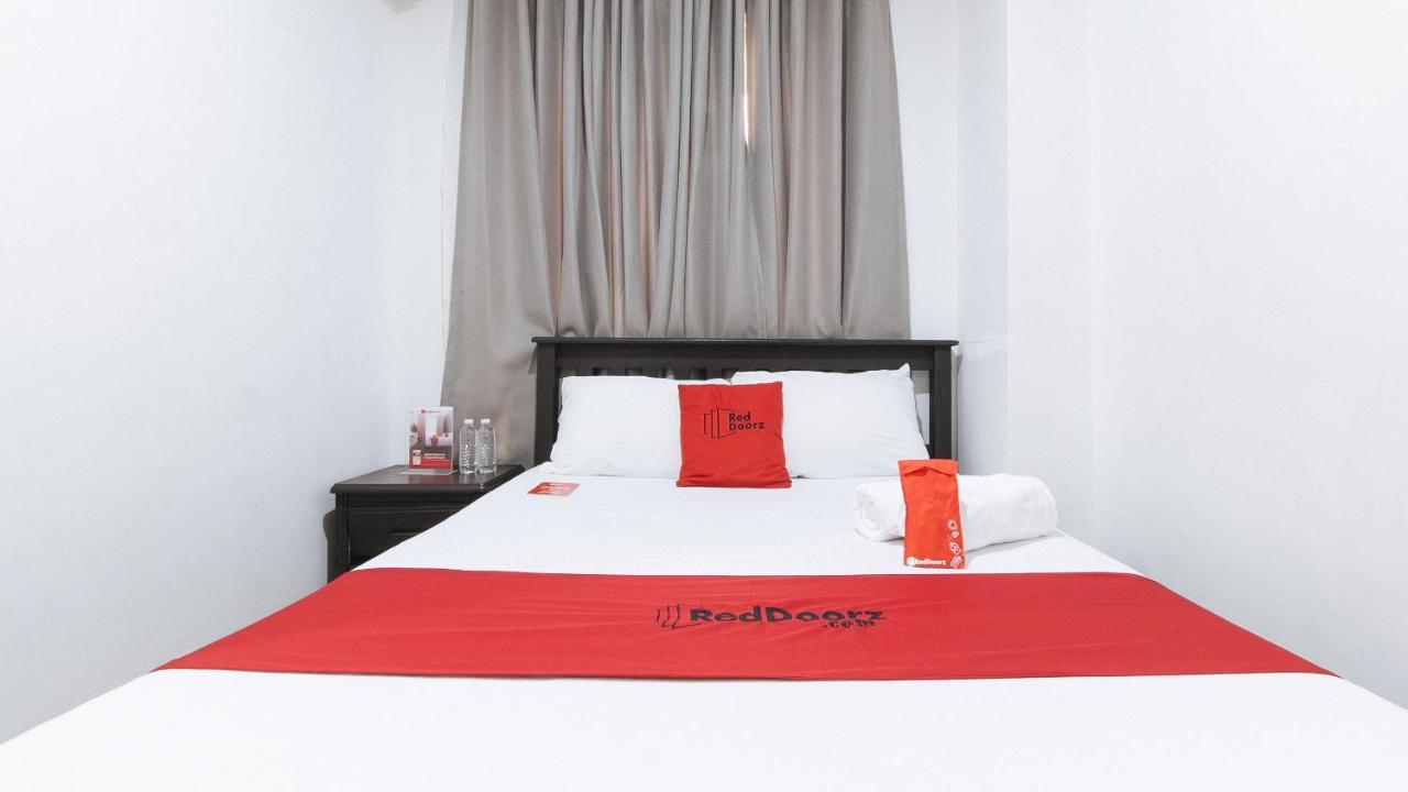 Reddoorz Plus @ Better Living Paranaque Paranaque City Luaran gambar